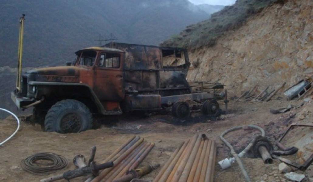 9f49eec5ce8be21e9408d7df25fe6a63