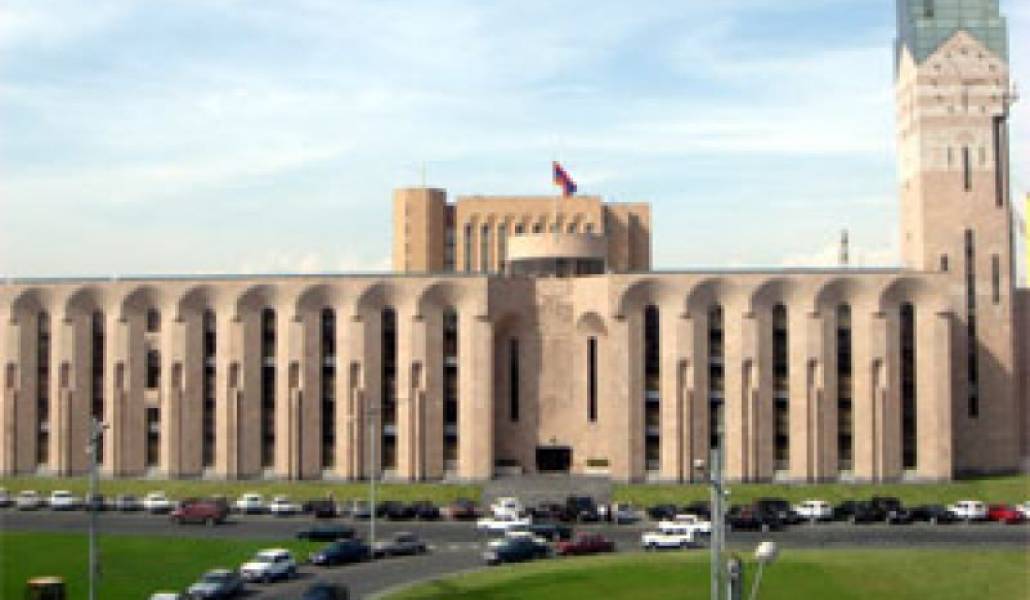 971b884bd6a3c394f27419a8a381acf8