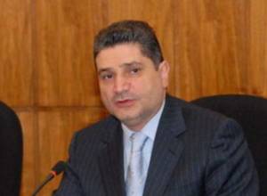 Ցուցարարները փող են գողացե՞լ