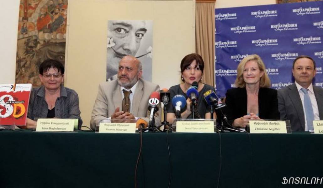 fa9fa317940c46554e3ca493a55ca376