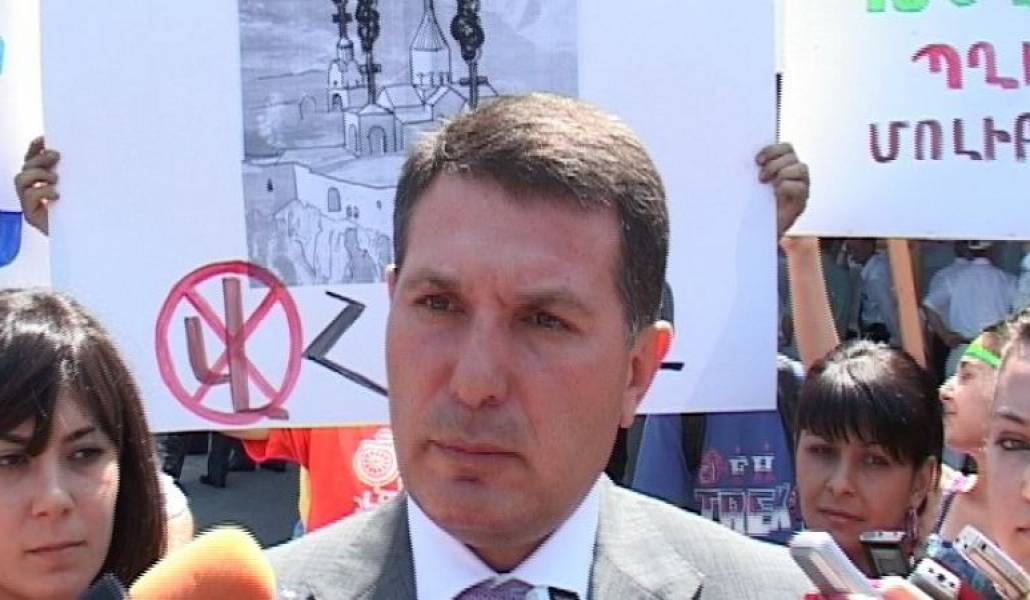 76a60e02134fa70bf4889c3c041d86e5