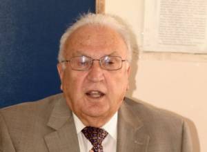 Կամրջել Հայաստանի և սփյուռքի գրականությունը