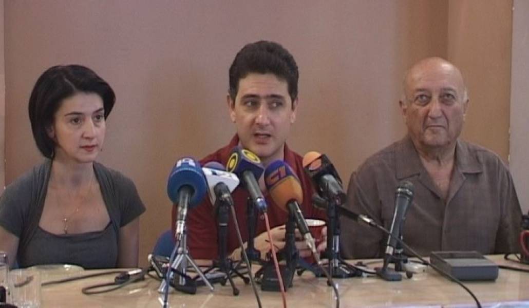 95ce8e946314a0d2b1a4e33db2b8dacf