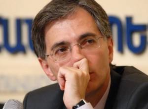 Նախարարի աչքերն «անտեսանելի՞» են