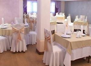 «Ոսկե սրահ»՝ «Ոսկե պատառաքաղում»