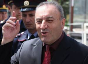 Ռոբերտ Մելքոնյան.« Դեռ կյանքը ցույց կտա»