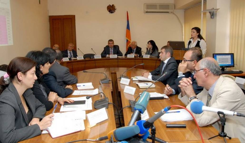 09f01495ffc415e299bb6cc562f7f196