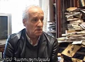 Գրողն՝ անքուն, դաշնակահարն՝ ականջները փակ
