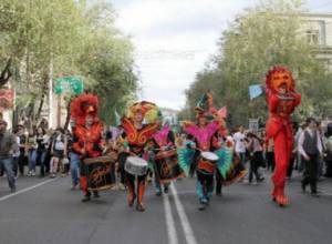 Երթին կմասնակցեն կրիաներ, ձկներ, այծեր ու թիթեռներ