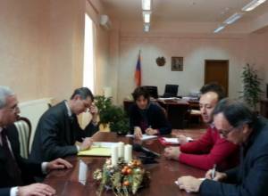 Նախարարը հրավերն ընդունեց