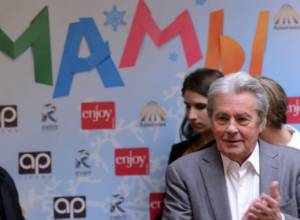 Ազնավուրը չի ասել Դելոնին
