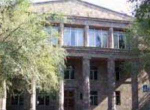 Ռեկտորի միակ թեկնածուն վերընտրվեց