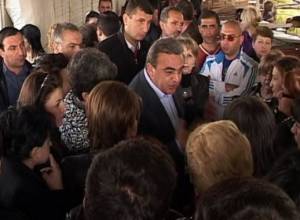 Թաղապետն առաջարկեց սպասել մինչեւ մայիսի 2-ը