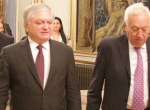 Հանդիպել են երկու ԱԳ նախարարները