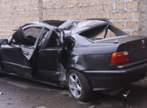 Բախվել են «ՎԱԶ-2108» և «ԳԱԶ-53»