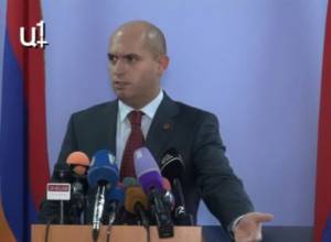 Սերժ Սարգսյանը ԿԳՆ-ում էր
