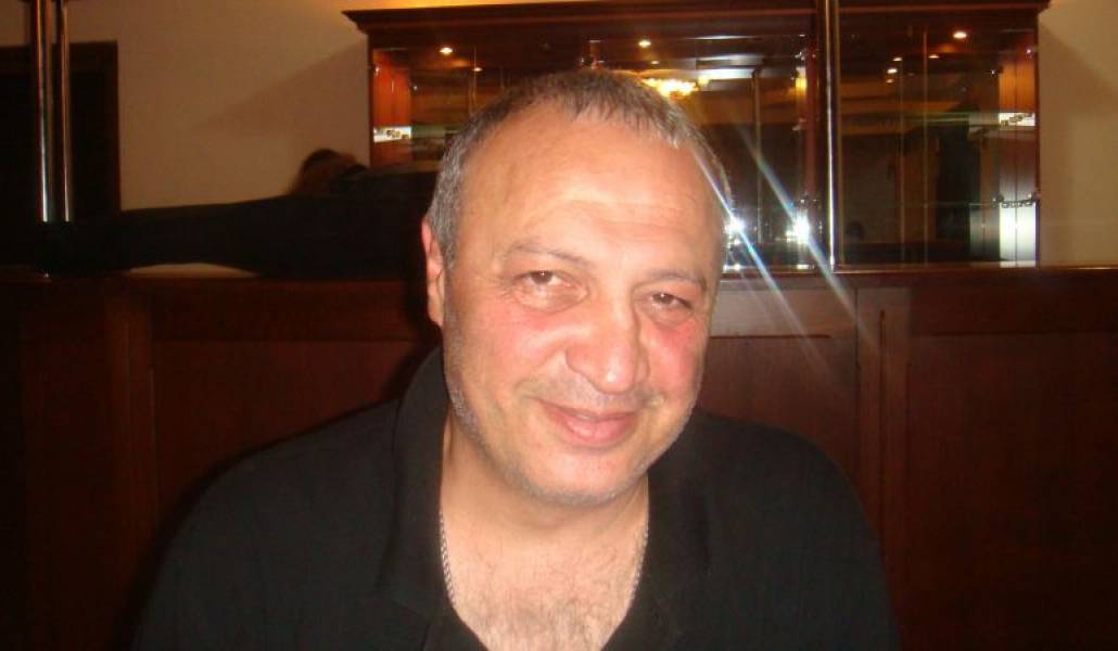 81e614e4eacd0318fba00fc4a5ac0bbd