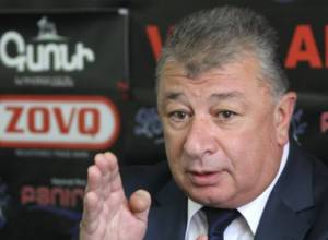 Պոլիտեխնիկի ռեկտորը մեկնել է արձակուրդ