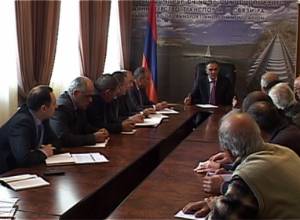 Տաքսու վարորդները հանդիպեցին Գագիկ Բեգլարյանին