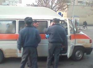 Ավտոմեքենան բախվել է «Մայիսյան կամուրջ»-ին