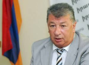 Ինքն իրեն պարգեւատրել է 650 000 դրամով. Առավոտ 