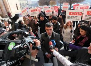 Сопредседатели обсудили вопрос отвода снайперов в Баку