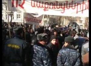 Վանաձորում դուրս էին եկել փողոց