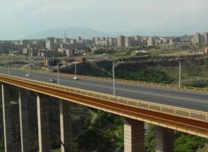 On Davtashen bridge the speed limit again 60 km/h
