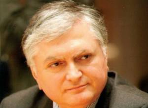 Armenian FM to leave for Paris 