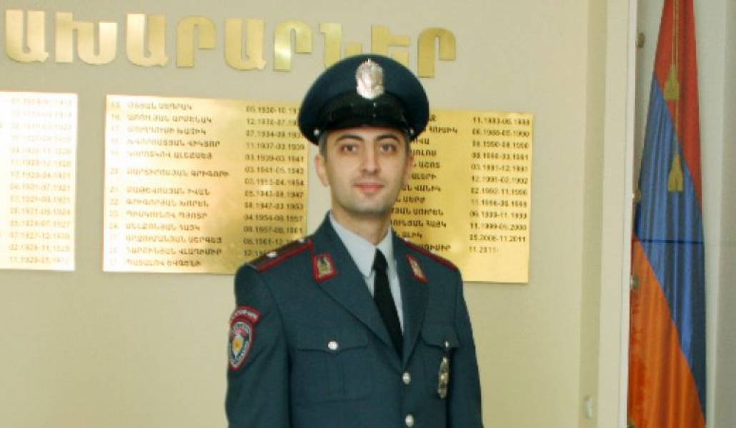 e6663dba9e591a85bd24d9f8c8a13ea5