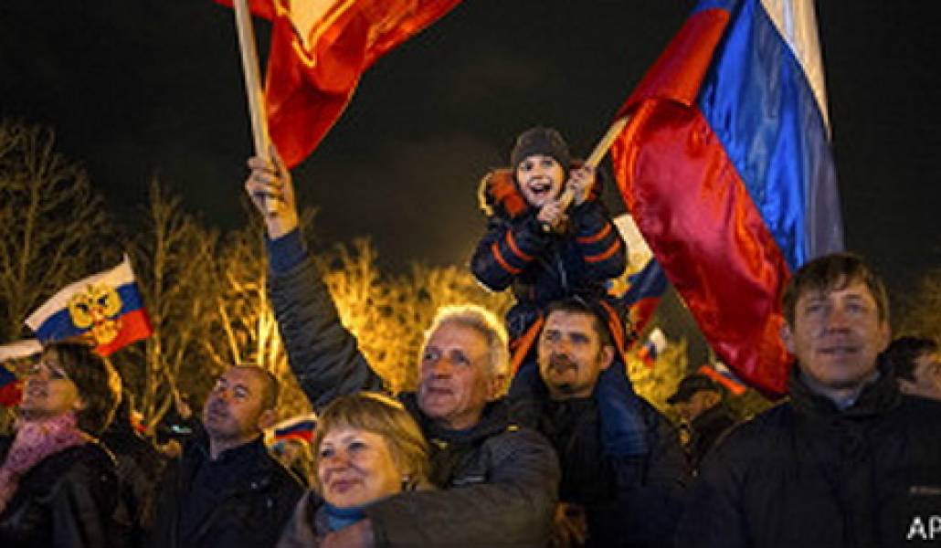 140317053224_crimea_referendum_304x171_ap
