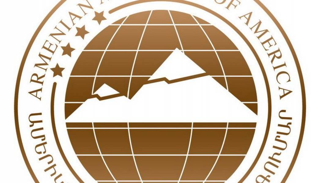 2c5e6a27fdf440321f43e3f93e1b62db