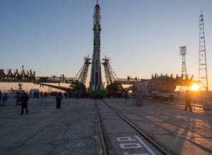 NASA freezes relationship with Russia