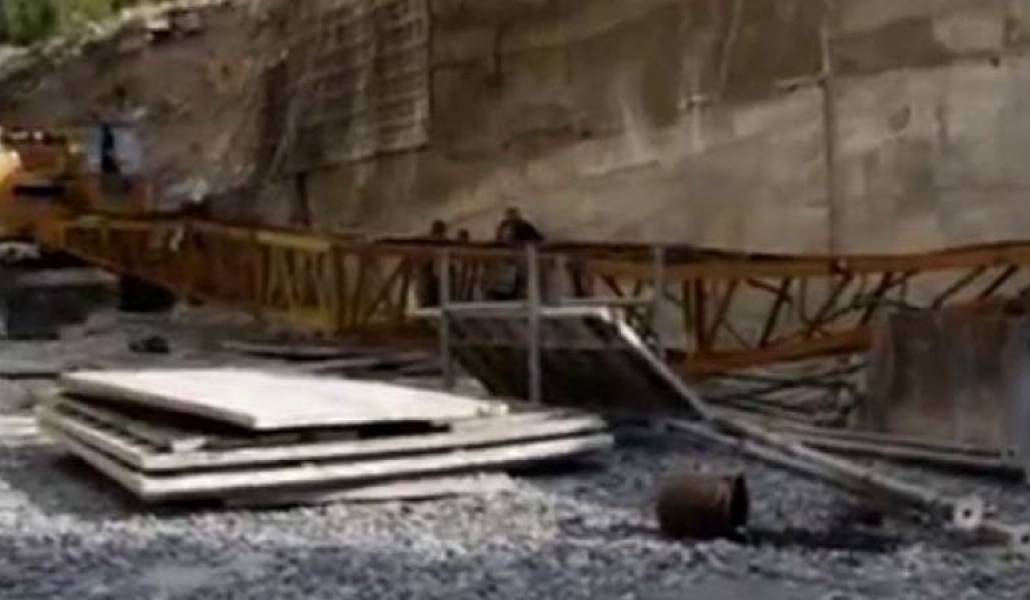 718ca893c045a4f70d60225d5c0566f4