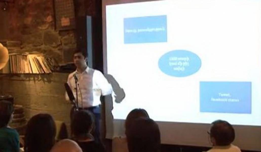 fc11e37c6ad09b4952f0cbe76bdb240c