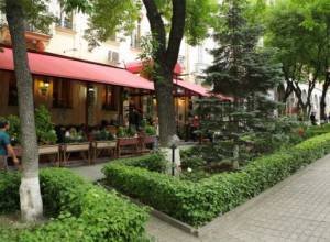 Остаточная  или улыбающаяся столица?