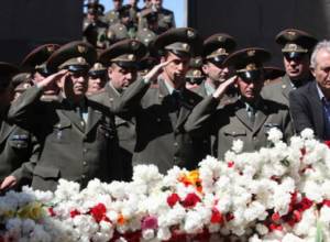 “Diaspora Armenians want land compensation”