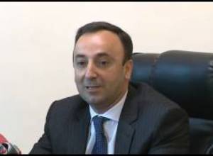 Hovik Abrahamyan introduces new Justice Minister
