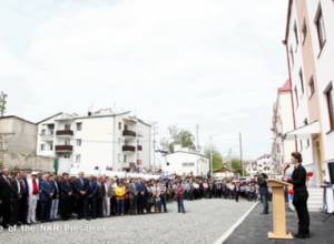 Newly-built apartment block given in Stepanakert