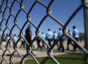 ФактИнфо: Пожизненно осужденный Армен Тер-Саакян объявил голодовку