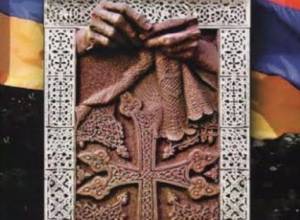 Армянский памятник у мэрии Массачусетса