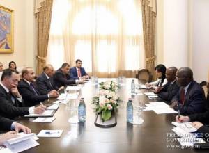 Քննարկել են ՀԲ-ի հետ հետագա համագործակցության հարցը