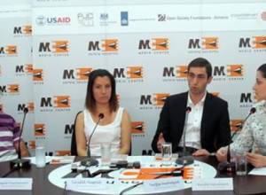 'Dem am'civil movement will wait a little 