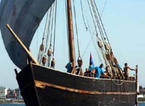 “Cilicia” sailboat stuck in shallow of Lake Sevan
