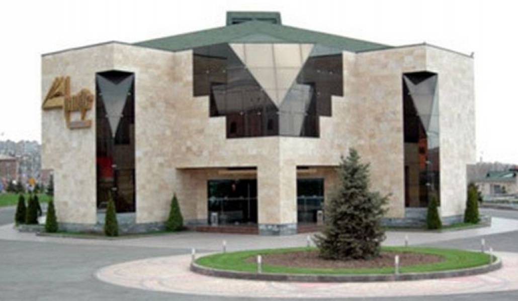 74834d7be33ef9a386205f914e1f16ca