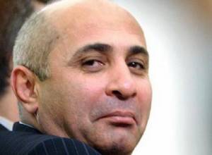 “I am one of you”: Hovik Abrahamyan