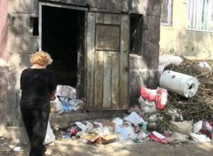 Arabkir administrative area- in garbage