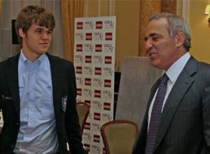 Магнус Карлсен выразил  поддержку Гарри Каспарову 