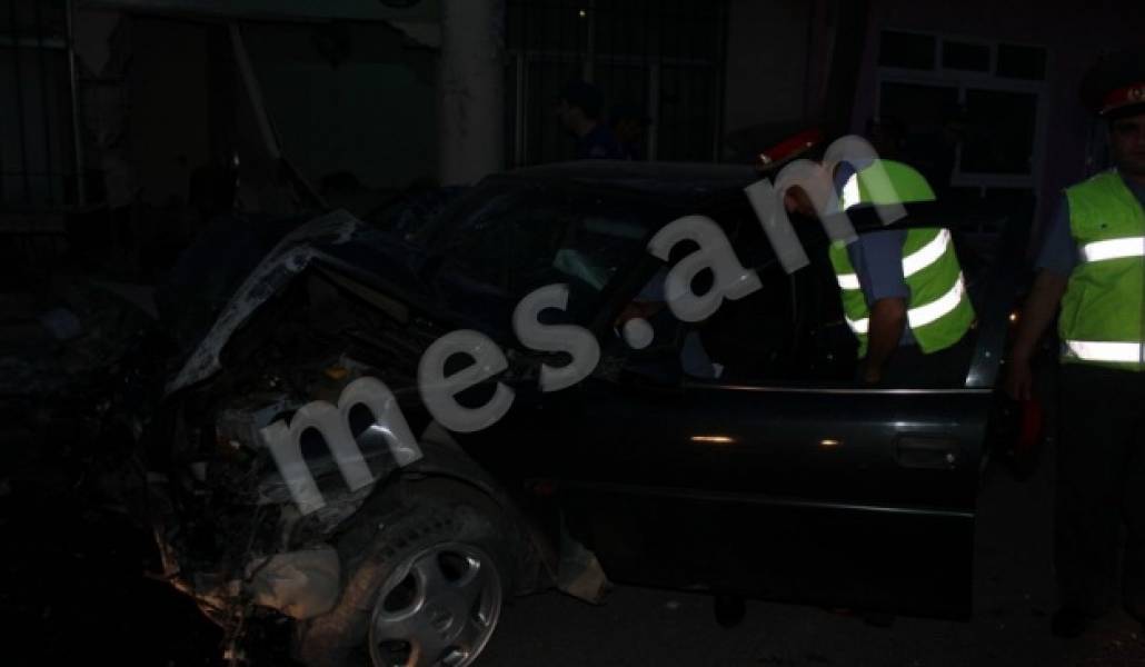 IMG_6362-10073-650-500-100-rd-255-255-255-wm-center_middle-100-mespng