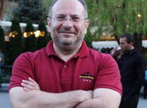 «Մերկապարուհի Վարդն էլ է հայ, նրա արձանն էլ եկեք դնենք». Առավոտ